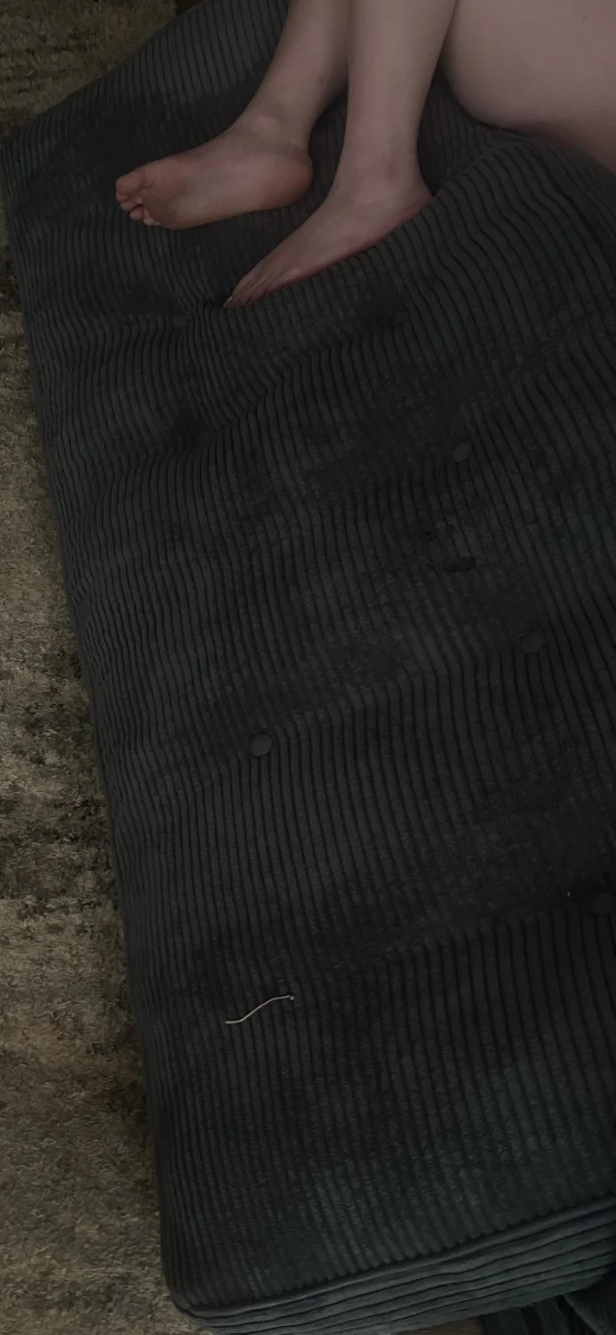 Feet image 18