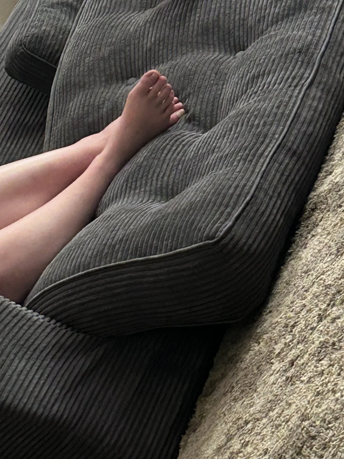 Feet image 4