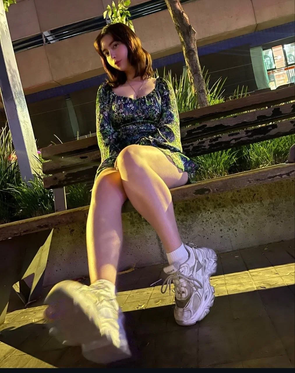 Puta culona hermosa image 2
