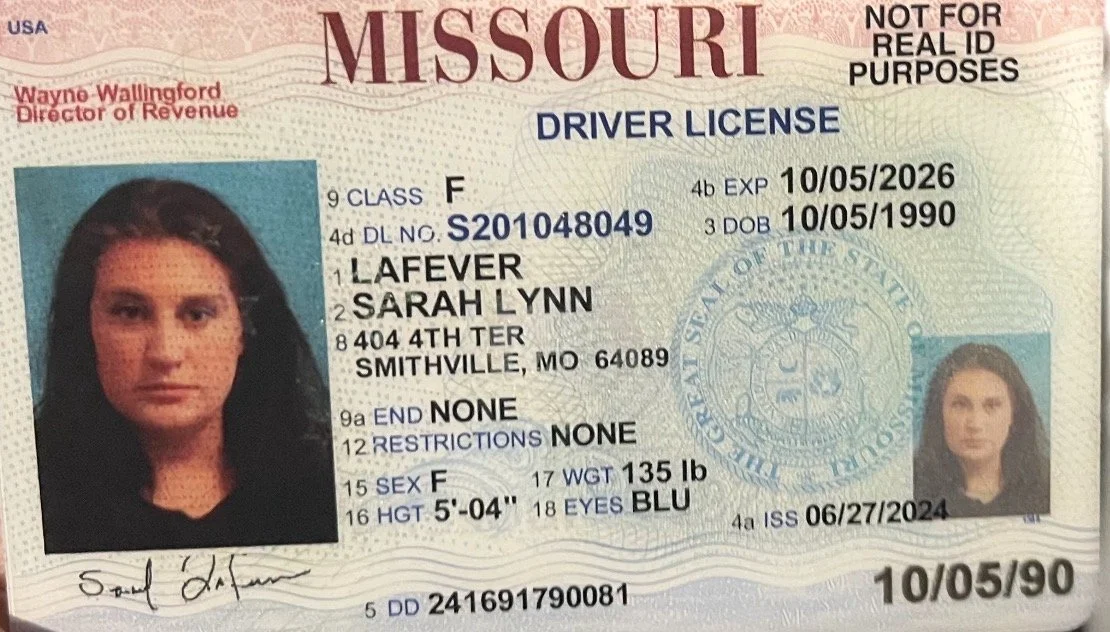 Sarah LaFever Kansas City MILF image 7