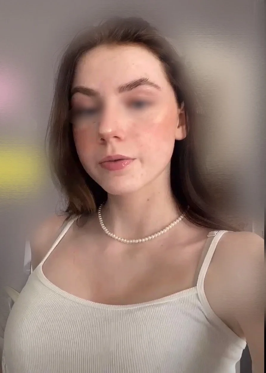 Everyday 1 Pic of my gf - DAY 16 image 1