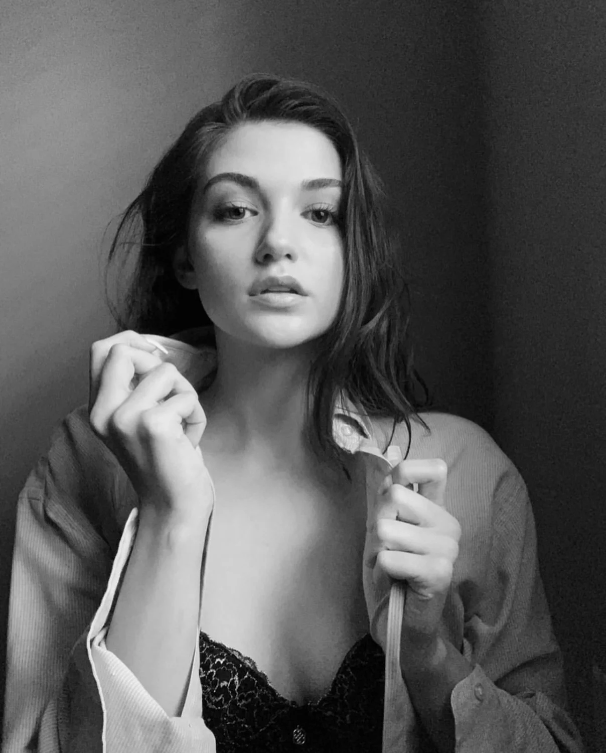 Anna boudoir image 6