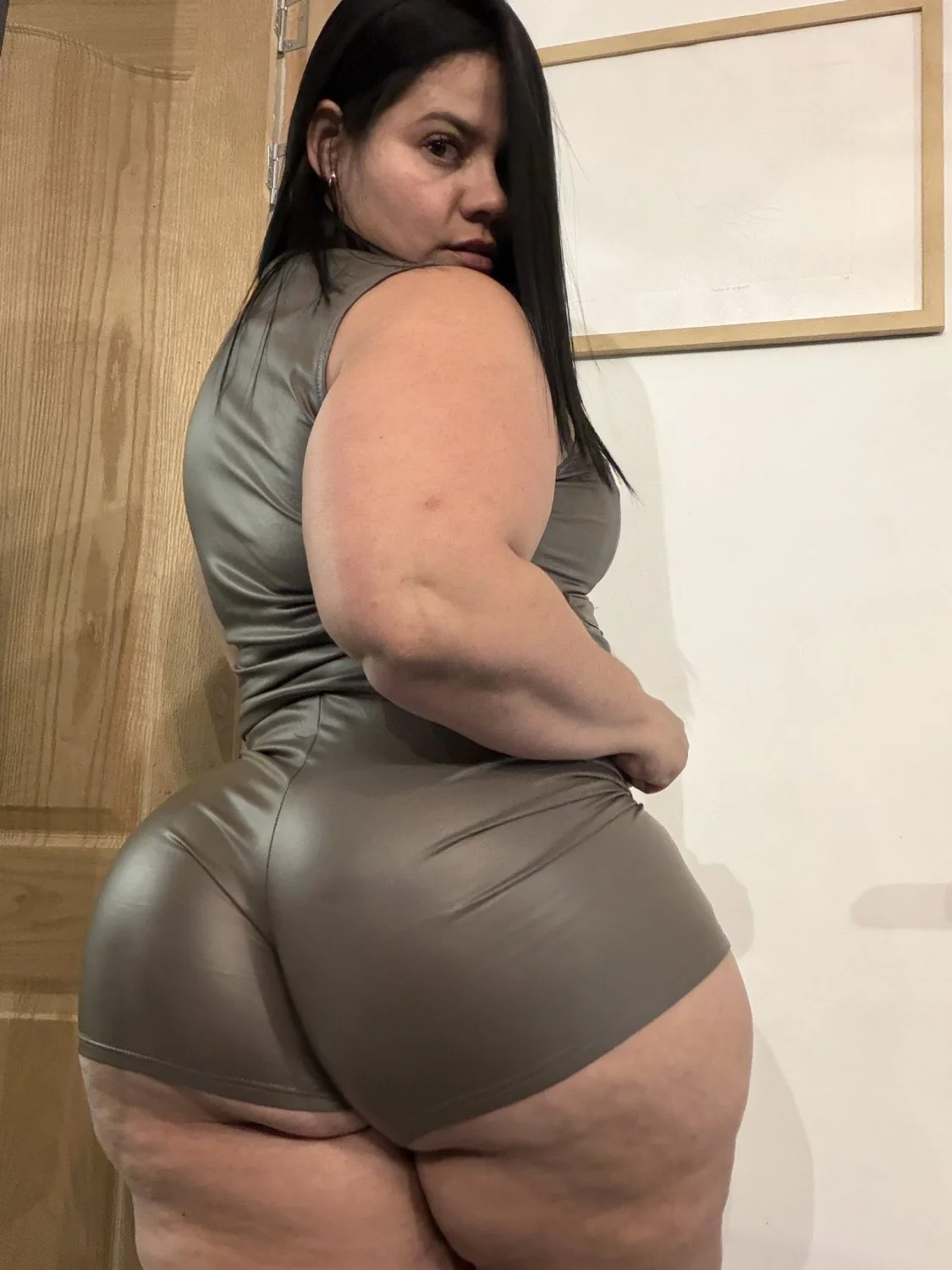 PhAt c0lOmb1An Bo0tY !! image 16