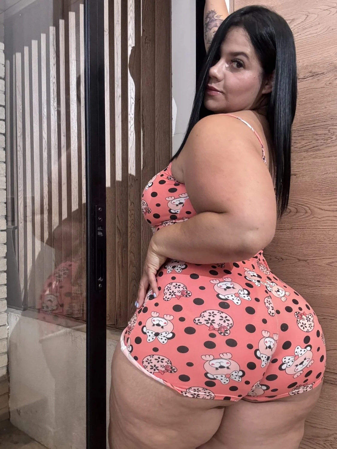 PhAt c0lOmb1An Bo0tY !! image 17
