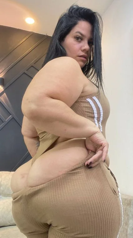 PhAt c0lOmb1An Bo0tY !! image 19