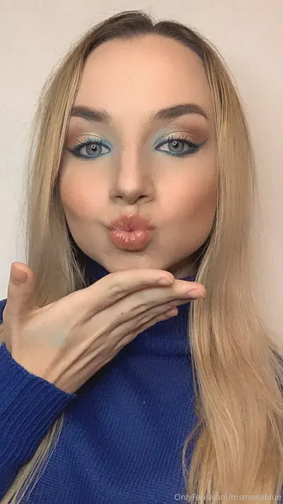 Mona Blue cover image