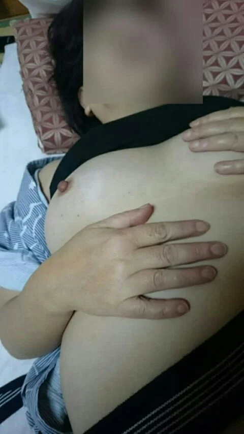 愛しい豊満妻 image 6