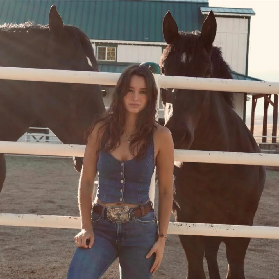 Country Slut Jess image 7
