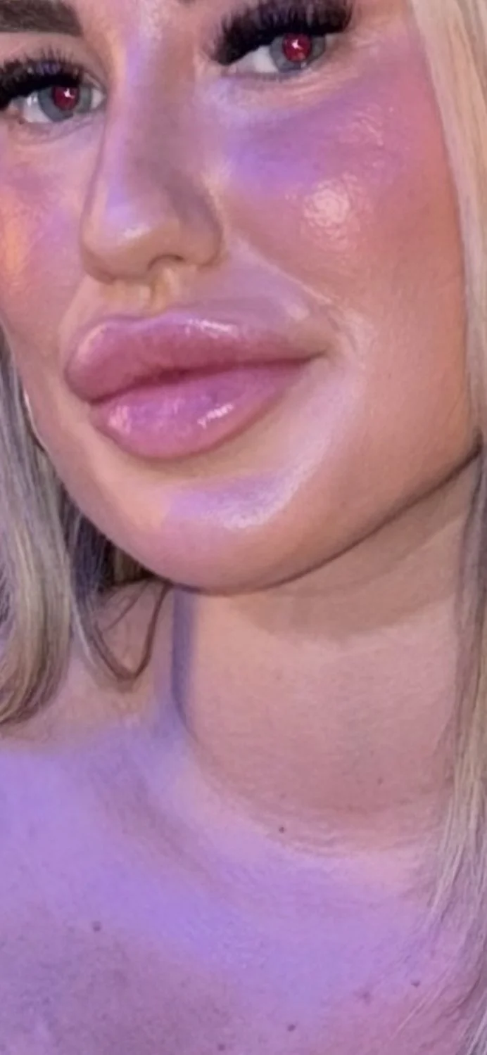 Chloe new whore in the industry image 3