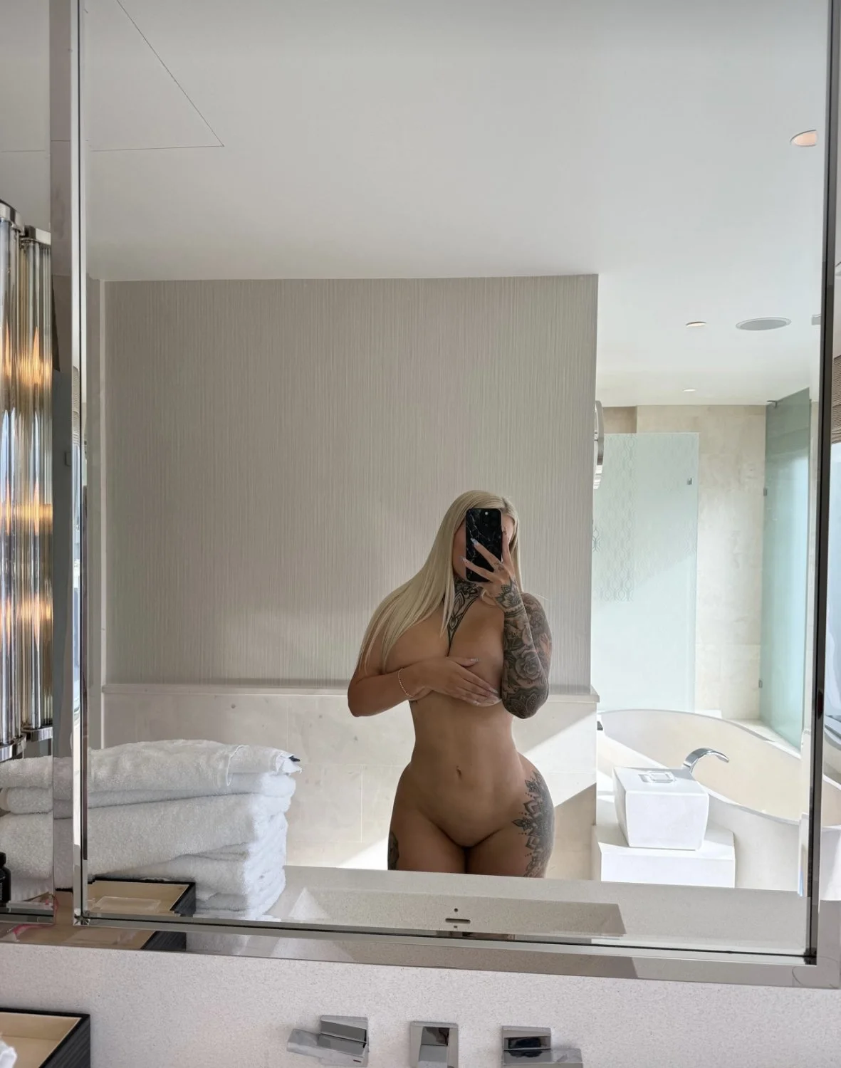 Perth Aussie Slut A V A image 8