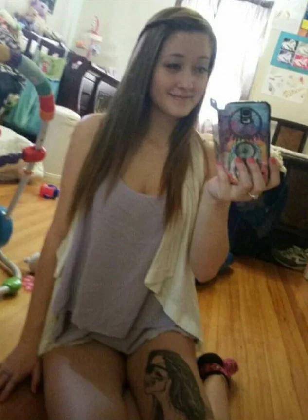 Webslut-Cute Teen-Felicia-Lost image 14