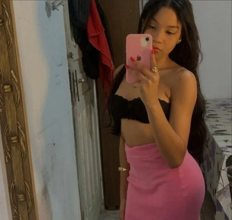 Novinha gata foi vazada no boquete! video novo vazado, amador erome vazados brasil vazou image 2