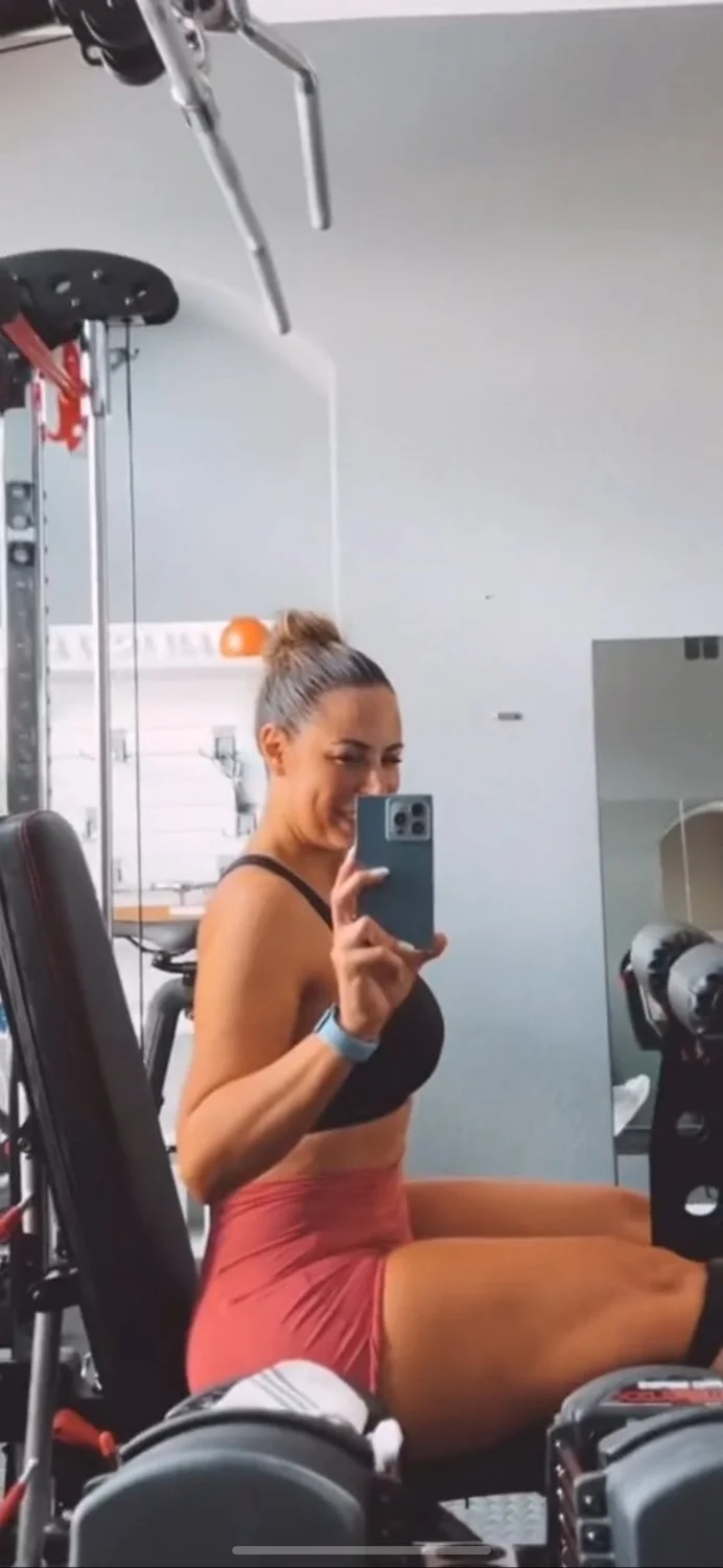 Texas milf Robyn Fields image 28
