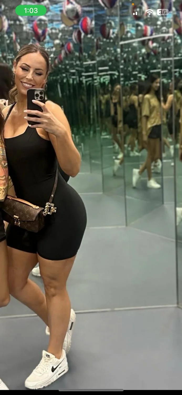 Texas milf Robyn Fields image 33