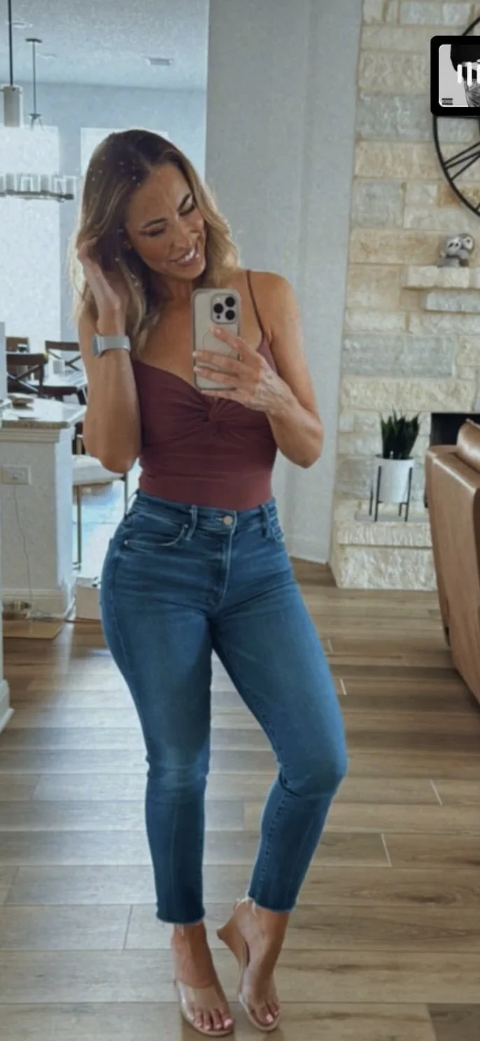 Texas milf Robyn Fields image 38