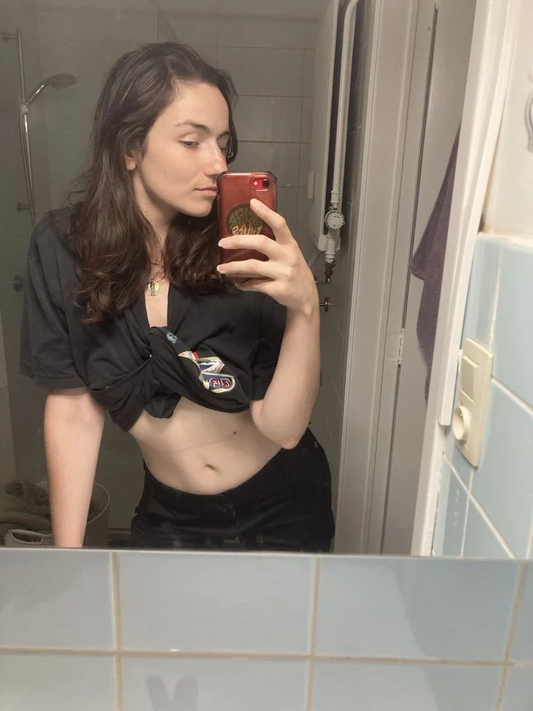 sarah from lille - 32yo french webslut image 10