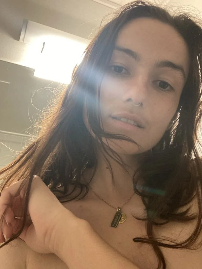 sarah from lille - 32yo french webslut image 11
