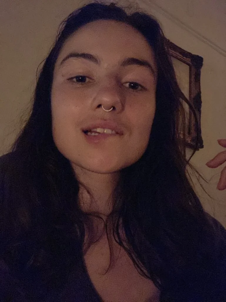 sarah from lille - 32yo french webslut image 15