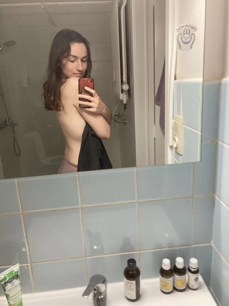 sarah from lille - 32yo french webslut image 2