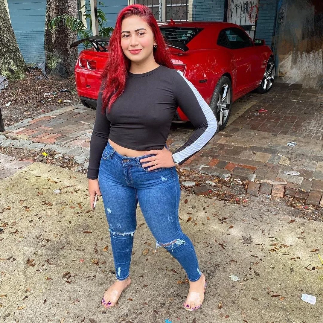Latina milf image 8