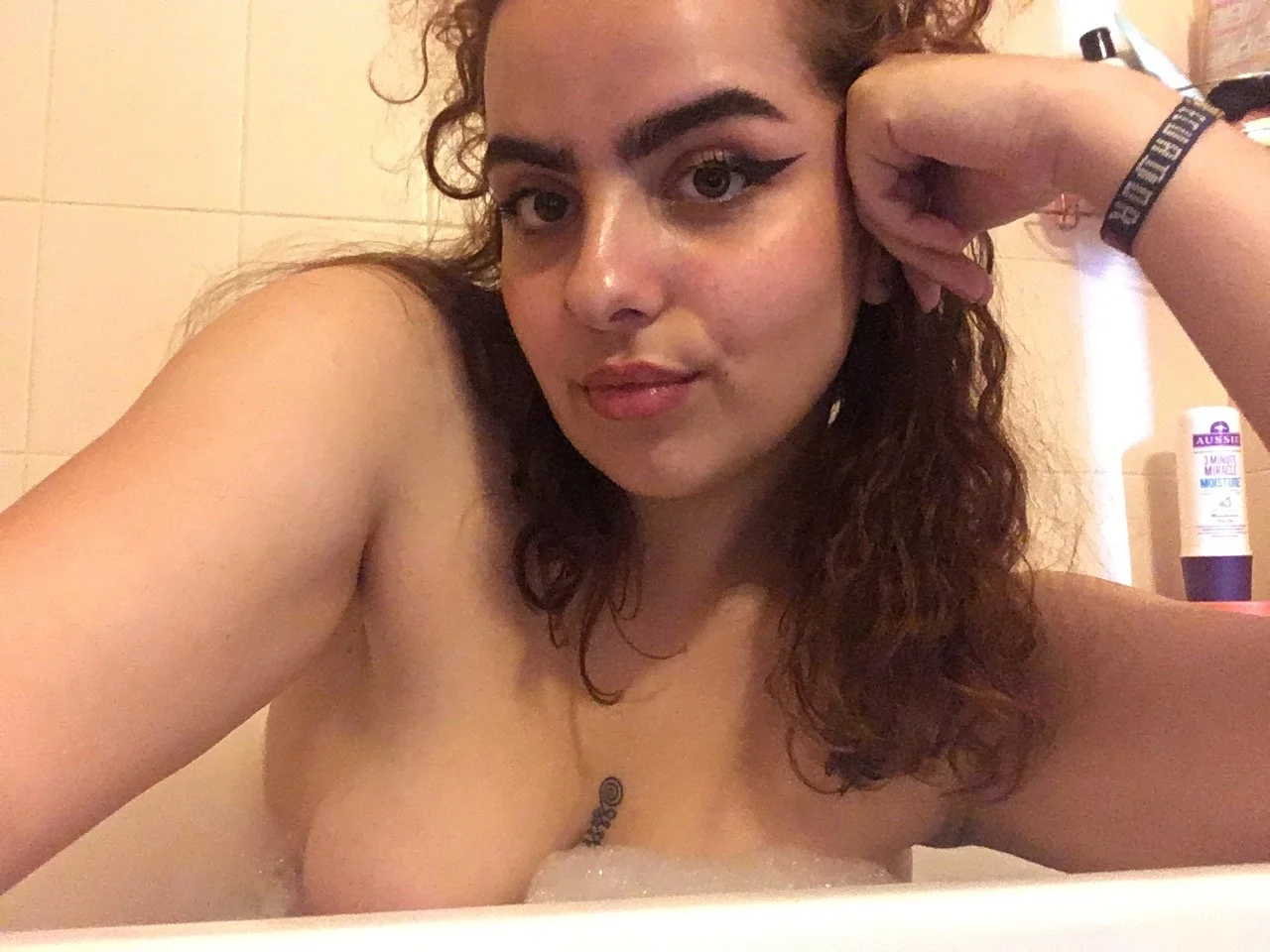 slut from poitiers image 4