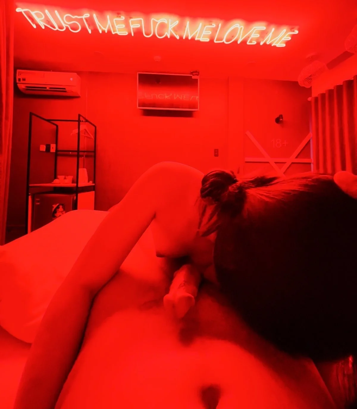 GÁI TEEN 2K3 .. DÙNG SEXTOY KU TO RUNG EM LÊN ĐỈNH image 17