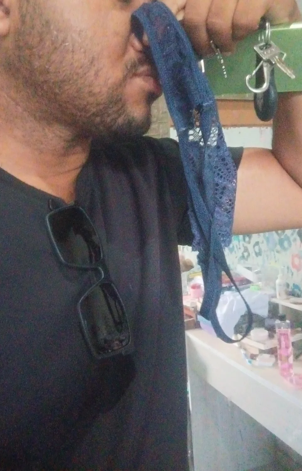 ENTEADA EVANGÉLICA DO BUCETAO ROSA 🩷 PEDI A CALCINHA USADA P CHEIRAR 🤤DELCIA PUTINHA DO TIO image 3