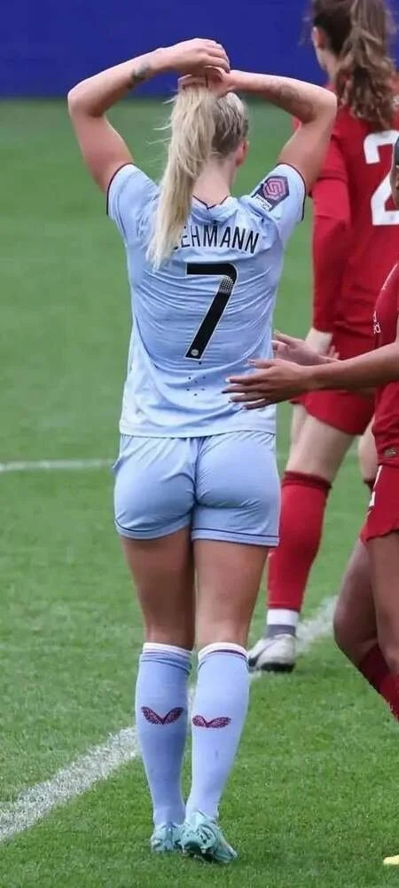 Alisha Lehmann [ZP] image 5