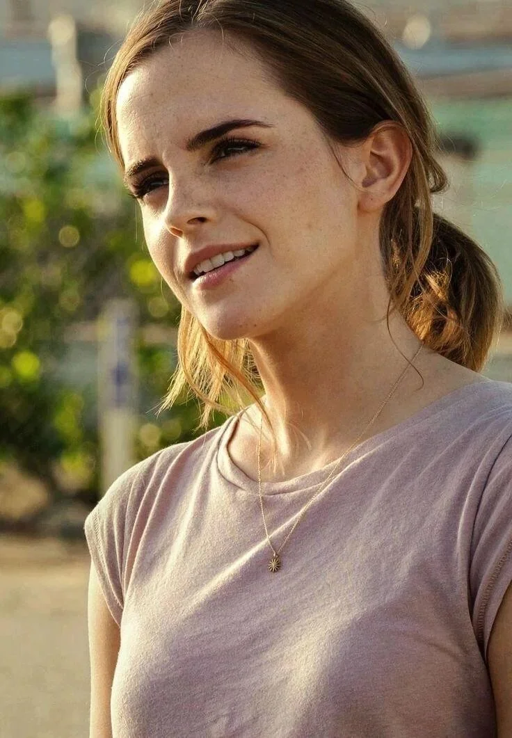 Emmagasms for freckles - Emma Watson seems to be getting more beautiful image 11