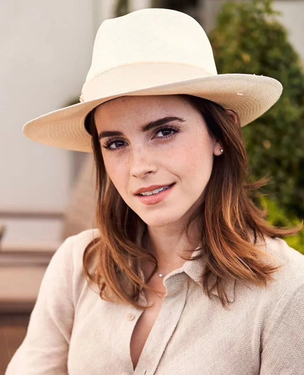 Emmagasms for freckles - Emma Watson seems to be getting more beautiful image 4
