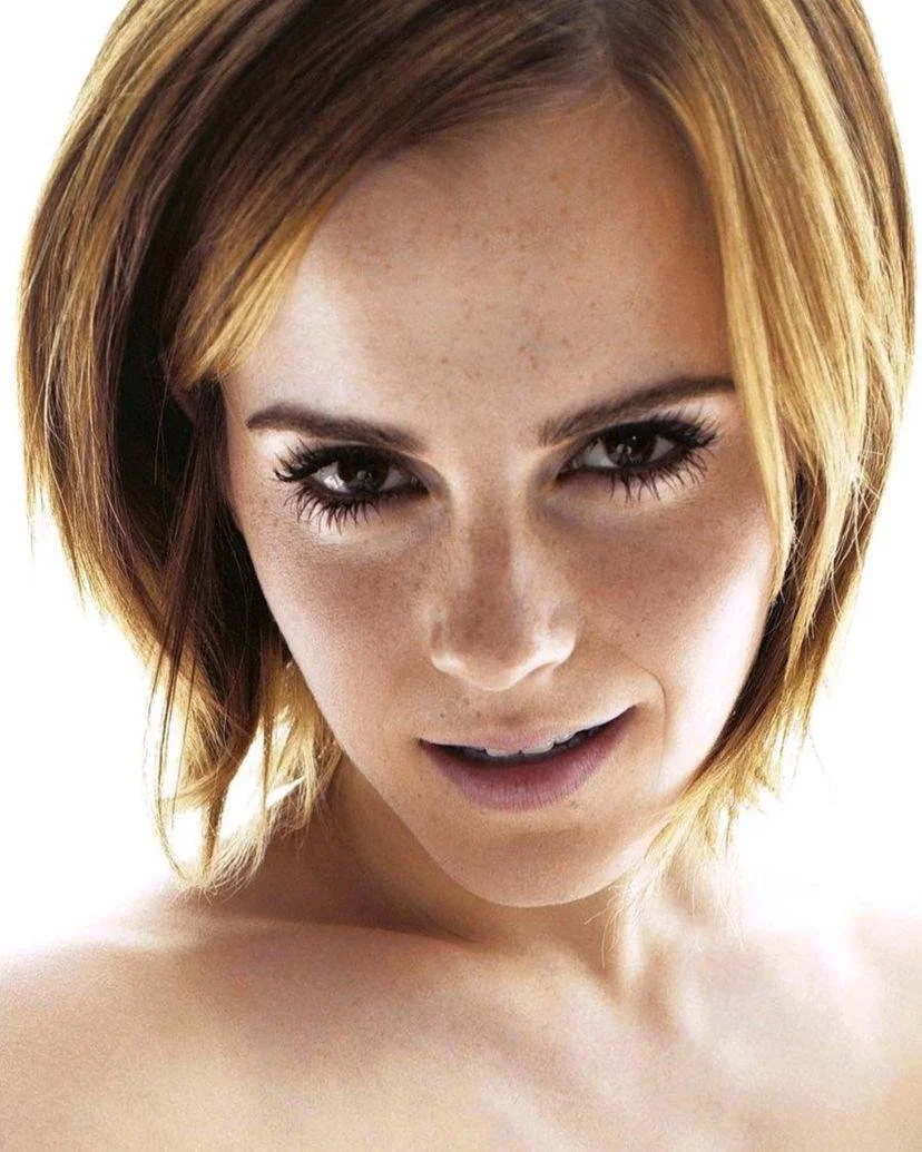 Emmagasms for freckles - Emma Watson seems to be getting more beautiful image 9