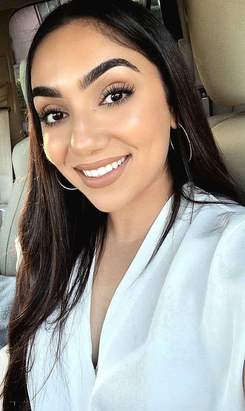 Stunning perfect milf Melinalopez 😍🥵🥵🔥🔥 image 2