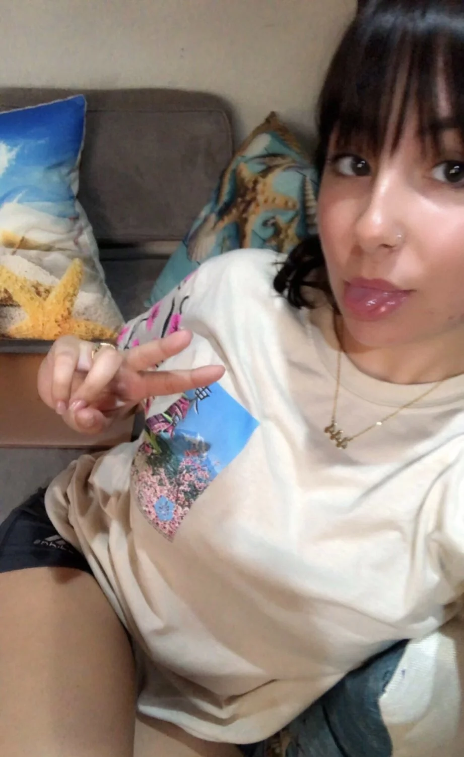 18+EM image 7