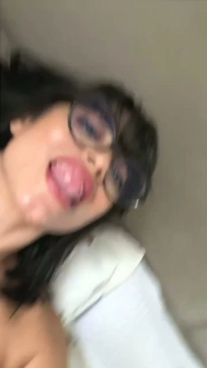 🔞 curvy body naked wet pussy licking wet orgasm 💦🫦 Check OF image 3