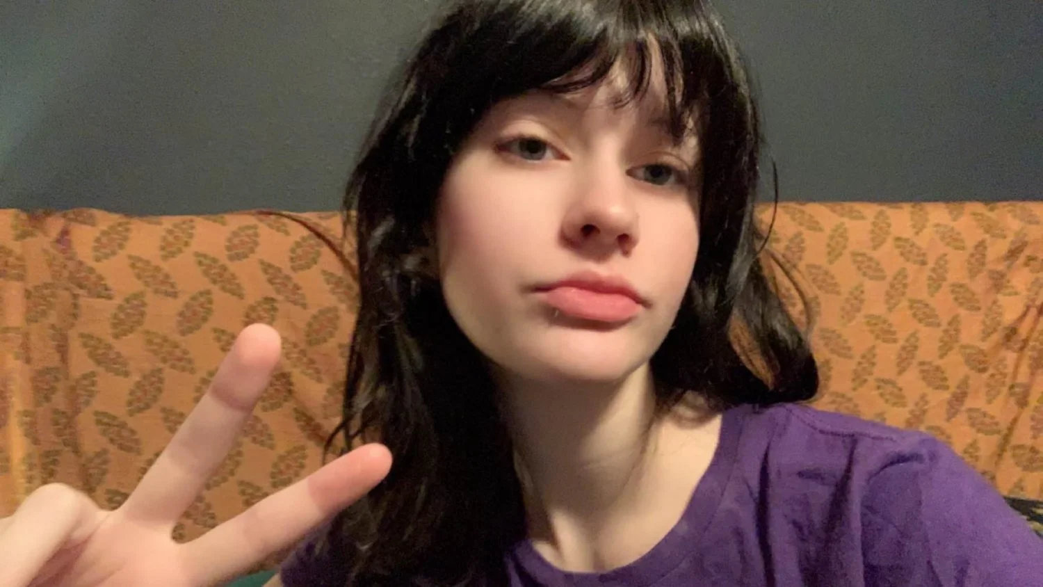 alt ex fingers herself main image