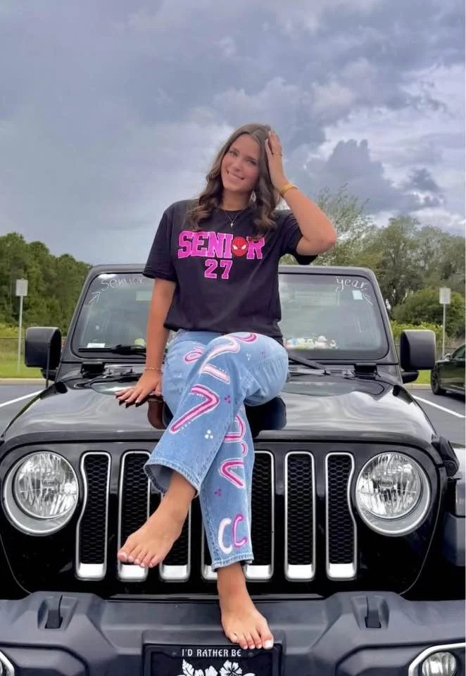 Mia Devane, 18, FL main image