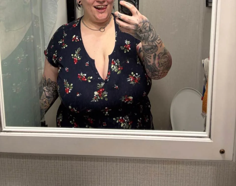 Vengeful kik slut Ashley the fatty free use image 18