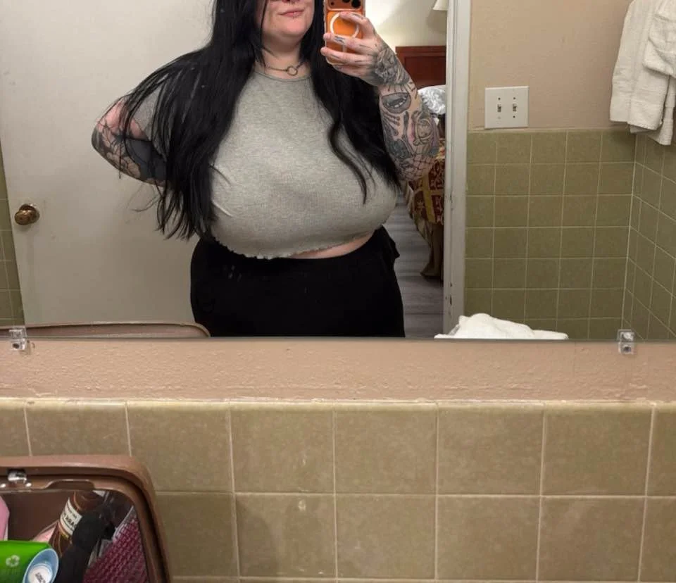 Vengeful kik slut Ashley the fatty free use image 24