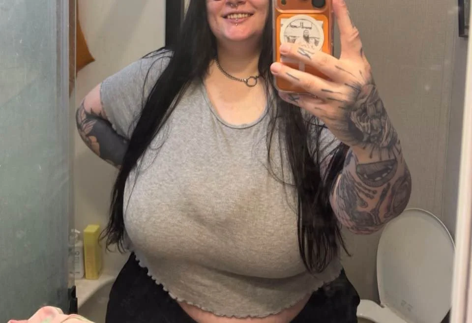 Vengeful kik slut Ashley the fatty free use image 40