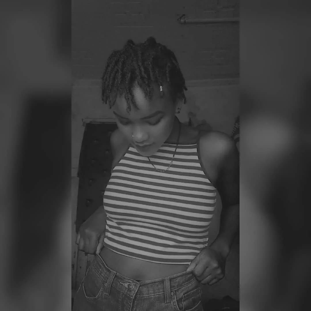 Ebony African Teen Whore Jeniffer Exposed image 3