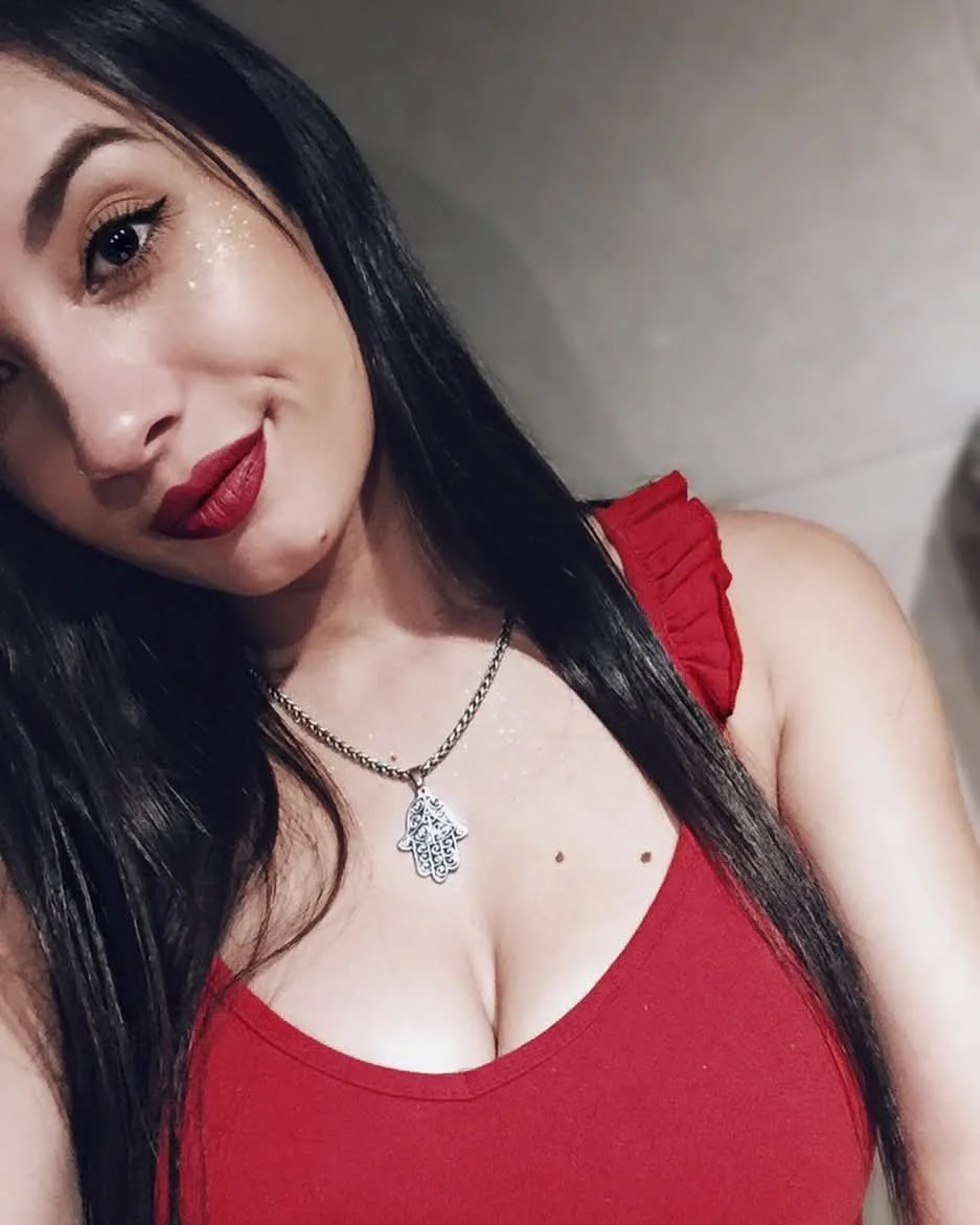 Que Tetas Mas Hermosas 🤤 image 2