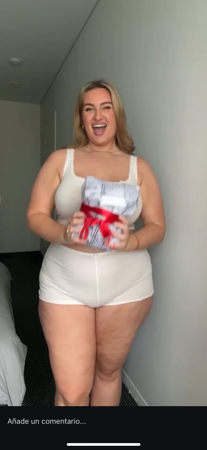 Best curvys on ig #1 image 25