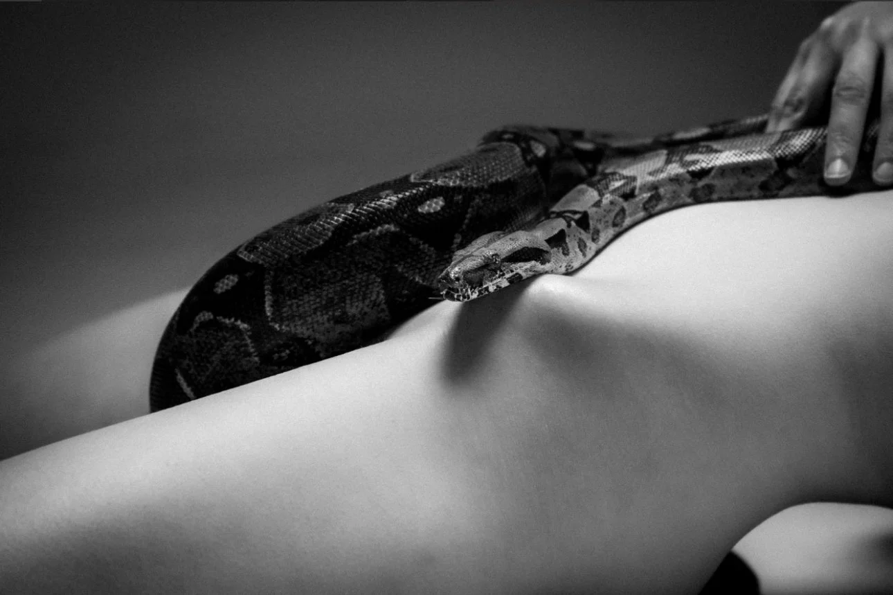 Anna boudoir image 2