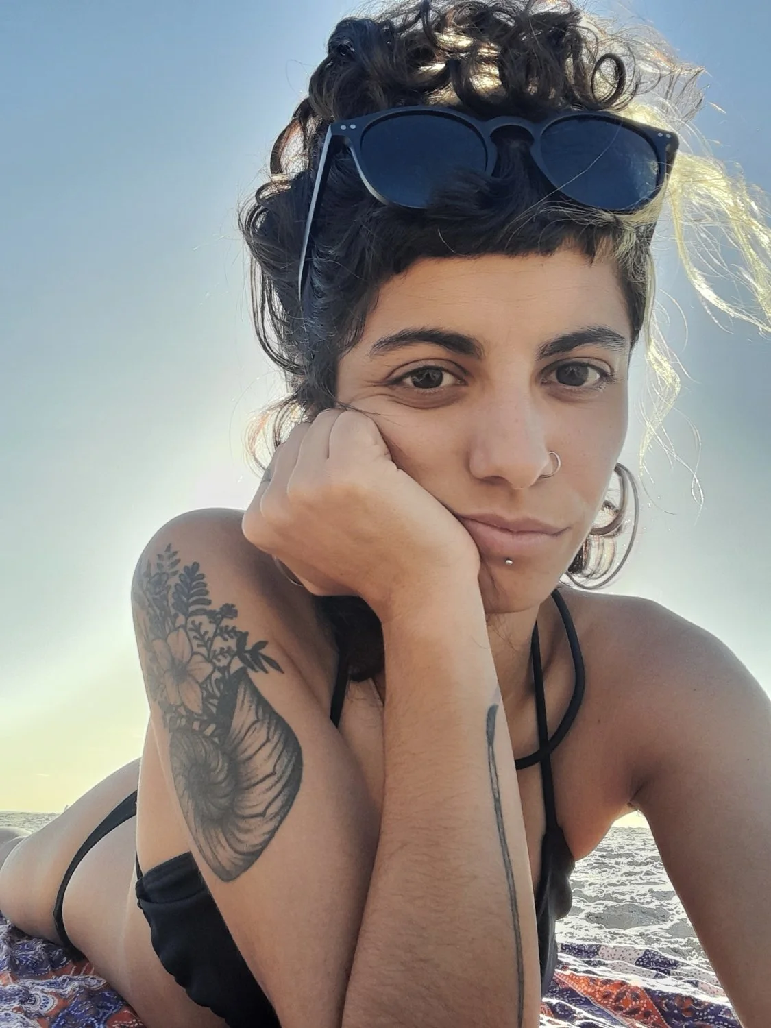 Puta Natalia de Argentina tiene 26, compartida por un cornudo image 29