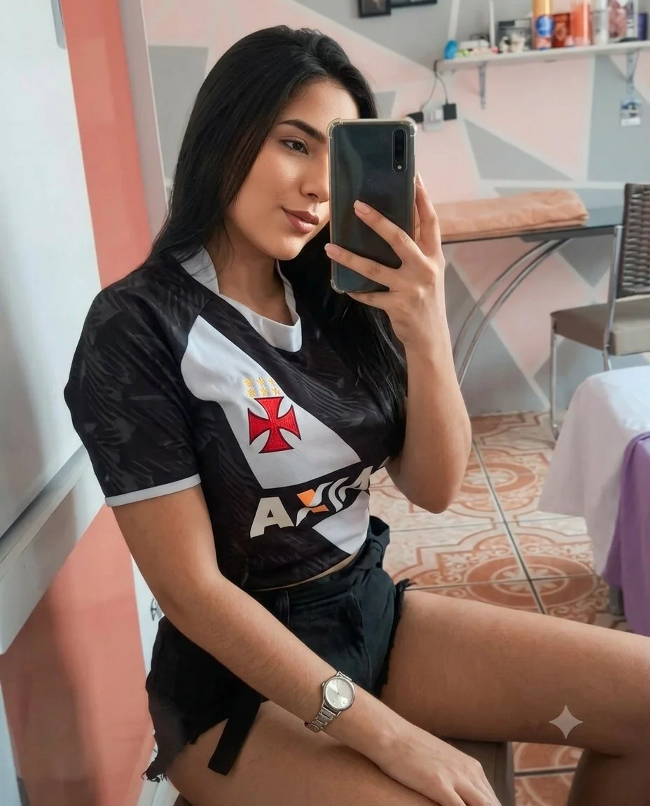 Mt safada essa vascaína♠️ image 3