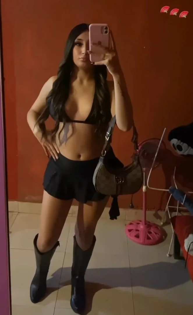 Mari Davalos image 2