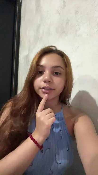 Julia marcedo putinha gostosa image 11