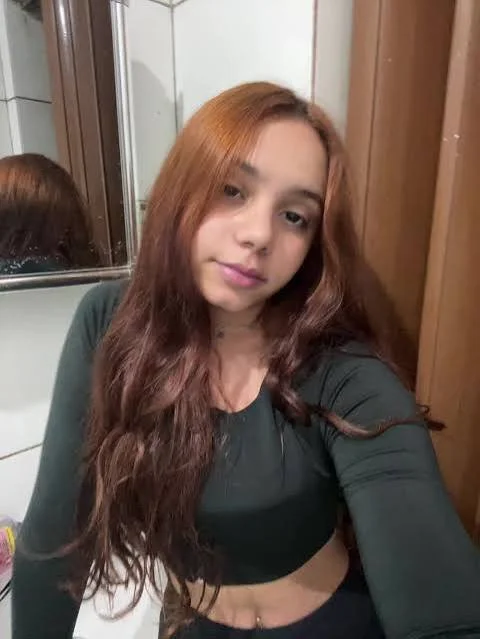 Julia marcedo putinha gostosa image 14