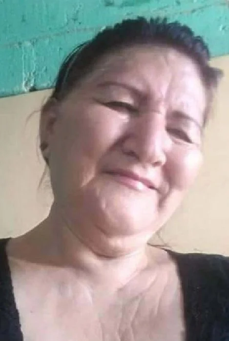 SEÑORA ABUELA VIRGINIA MADURA INFIEL image 3