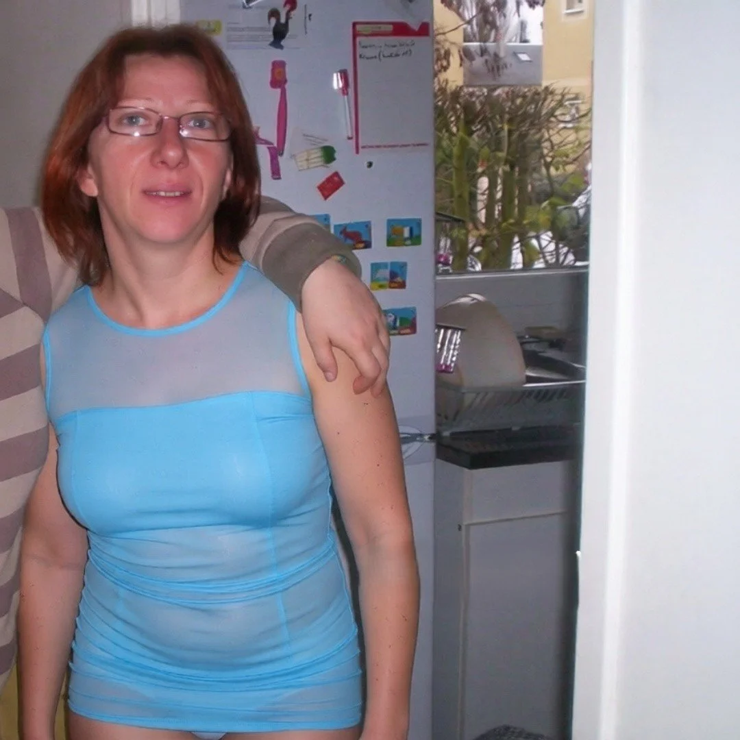 Mature amateur image 3